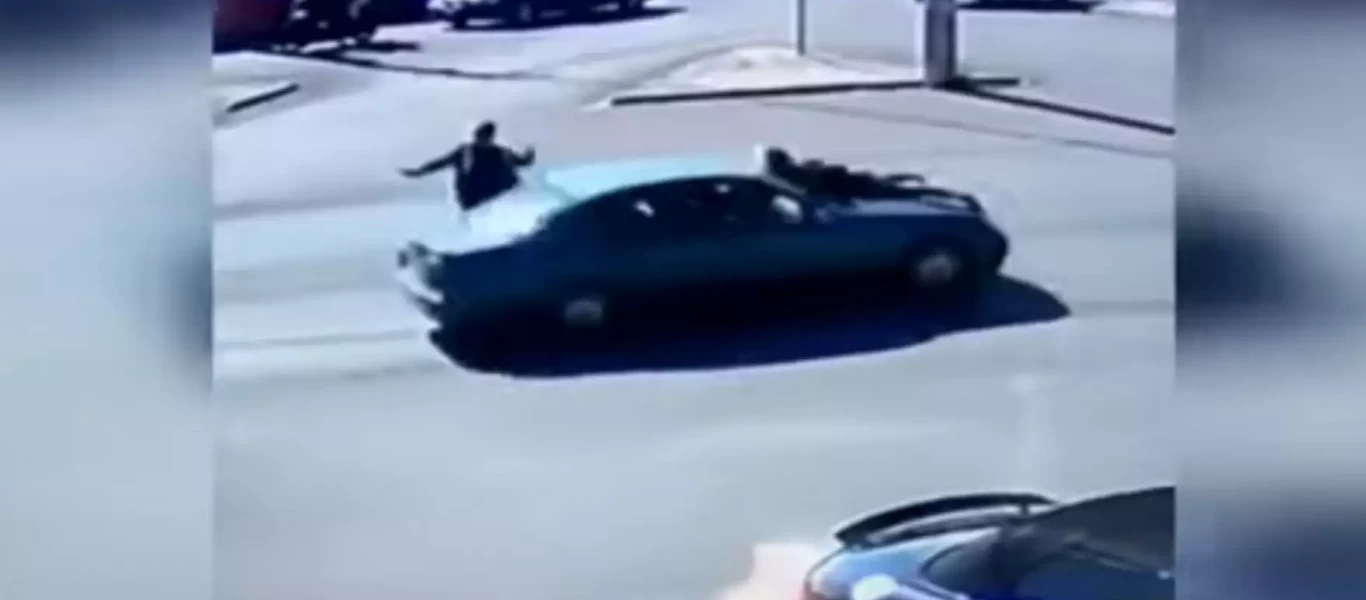 Άγρια ληστεία γυναίκας στο Μενίδι: «Ανέβηκα στο καπό για να σώσω τον εαυτό μου»